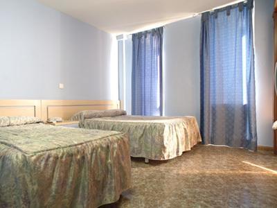Hostal Xarau Серданьола дел Валес Стая снимка