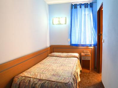 Hostal Xarau Серданьола дел Валес Стая снимка